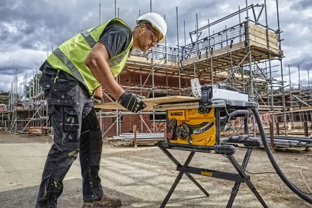 DeWalt Bordsag DWE7485-QS 210mm/1850W/230V 